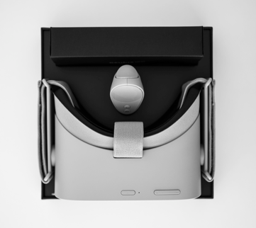 VR headset