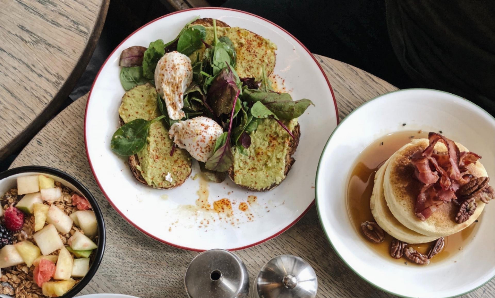 Table with Typical Maslenitsa Food