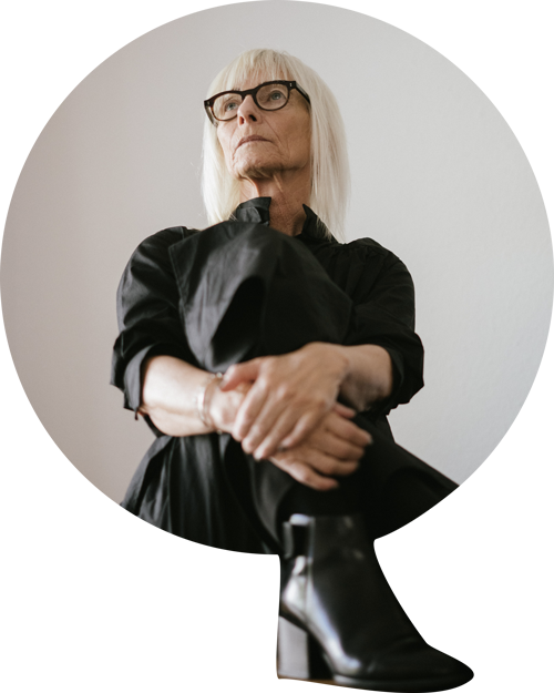 the Author Karen Shrute