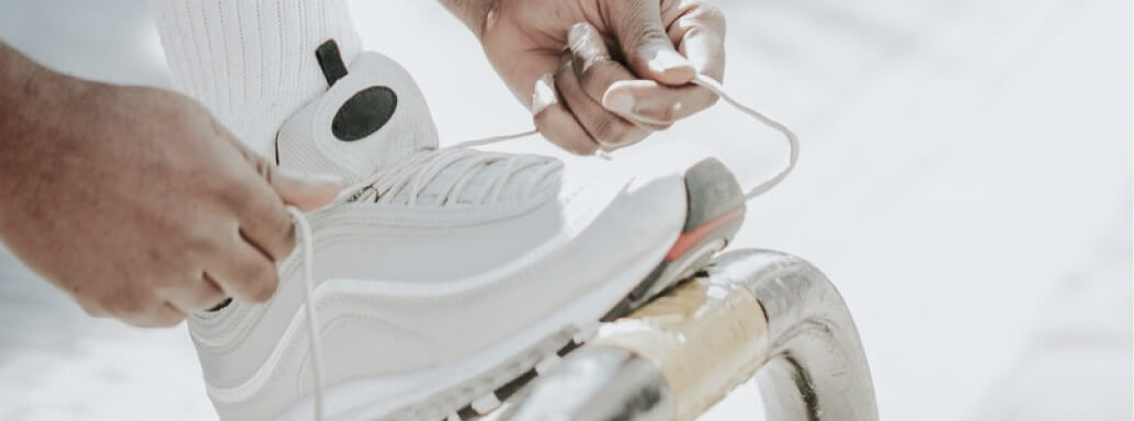SUSTAINABLE RUNNING SHOES